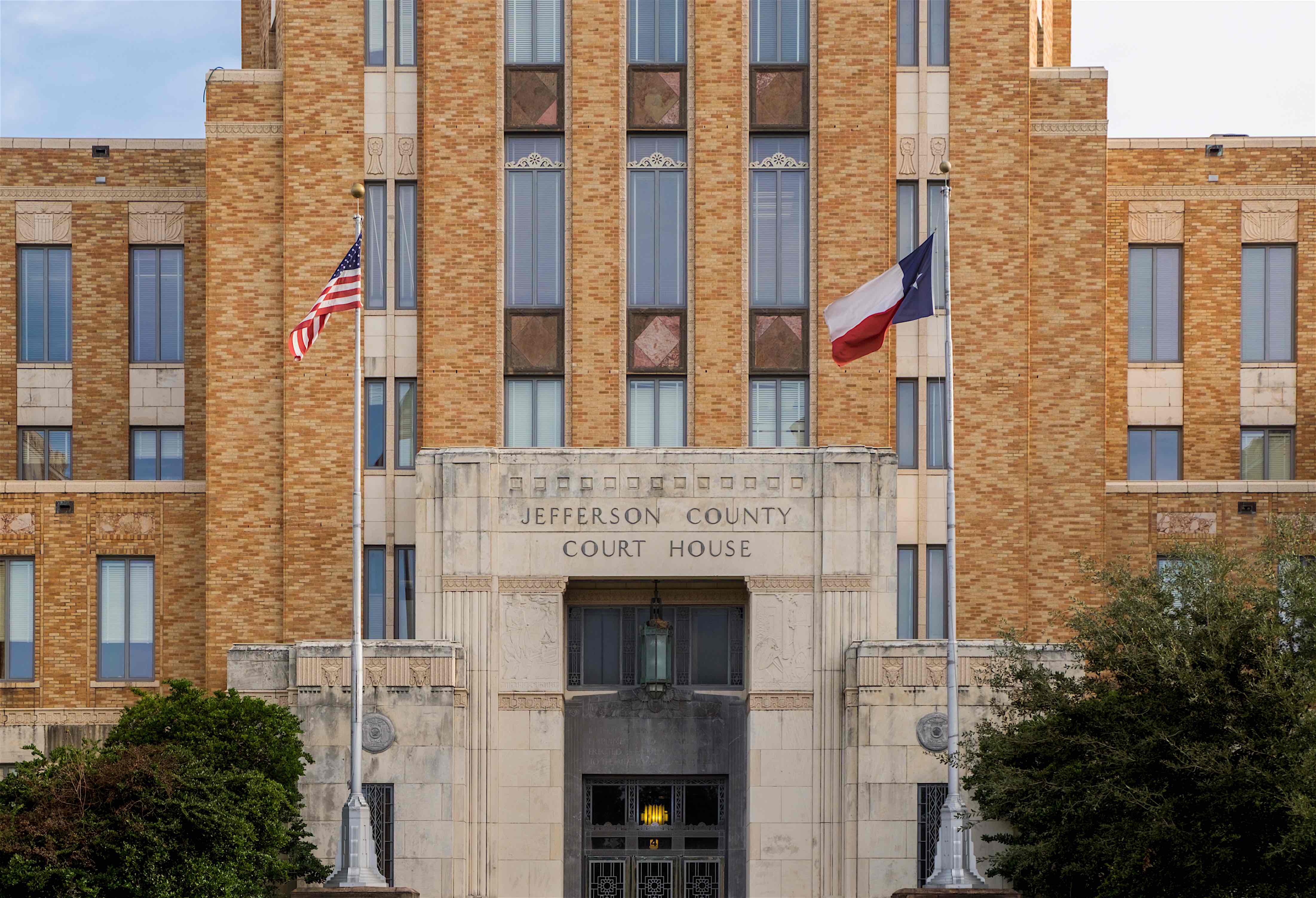 Beaumont, TX Real Estate Market & Trends 2016
