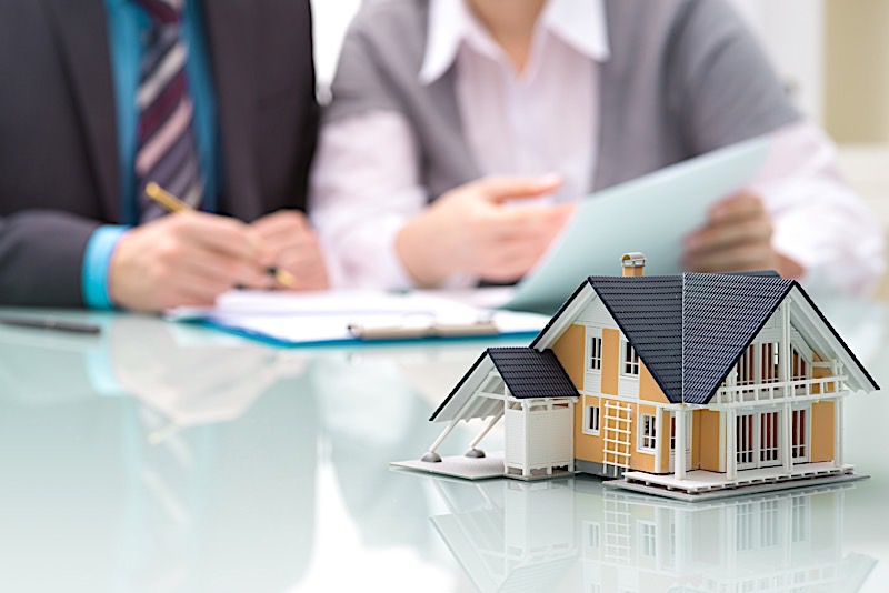 What Are The Benefits Of Working With A Real Estate Agent?